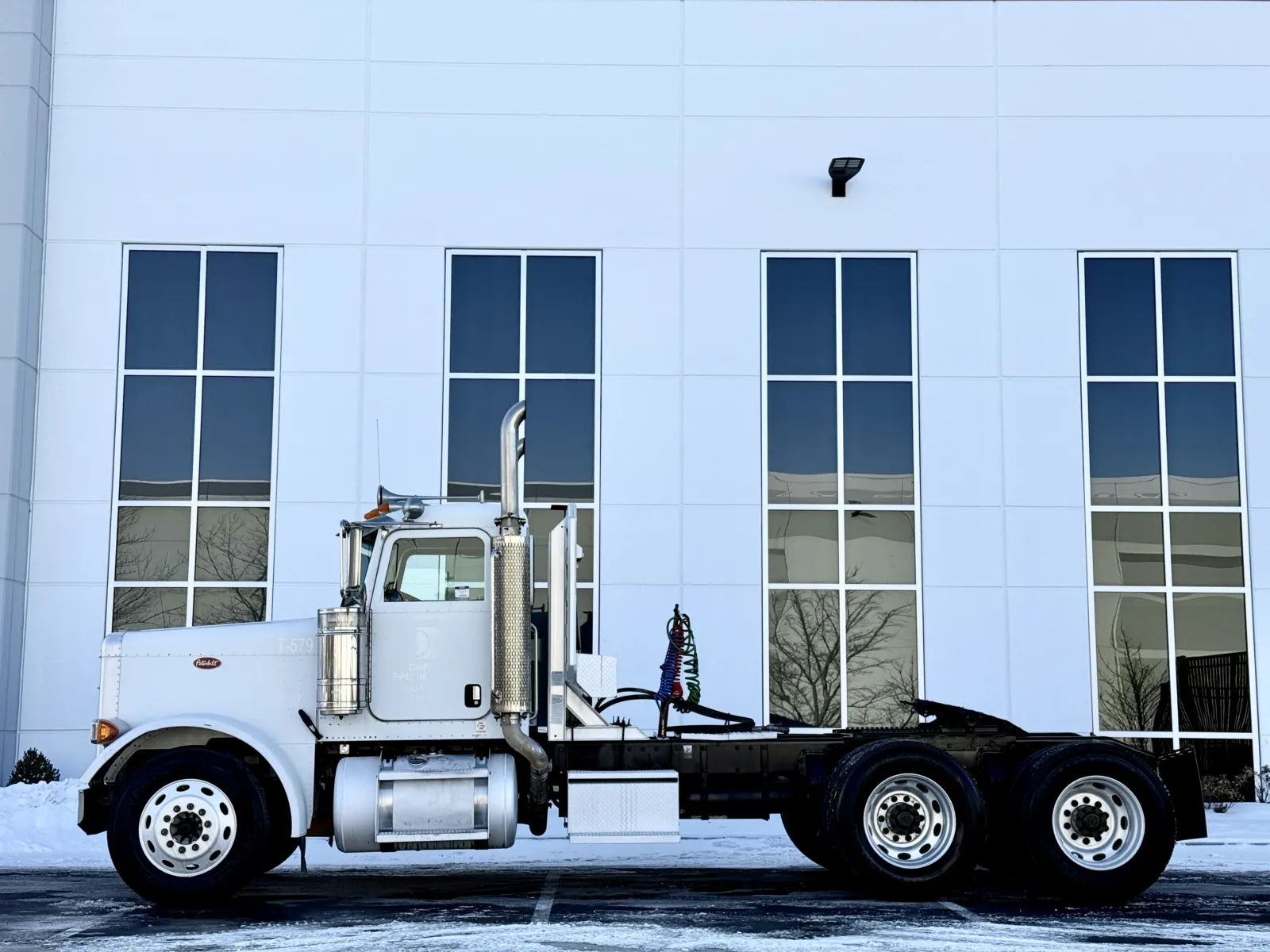 2006 Peterbilt - image 4