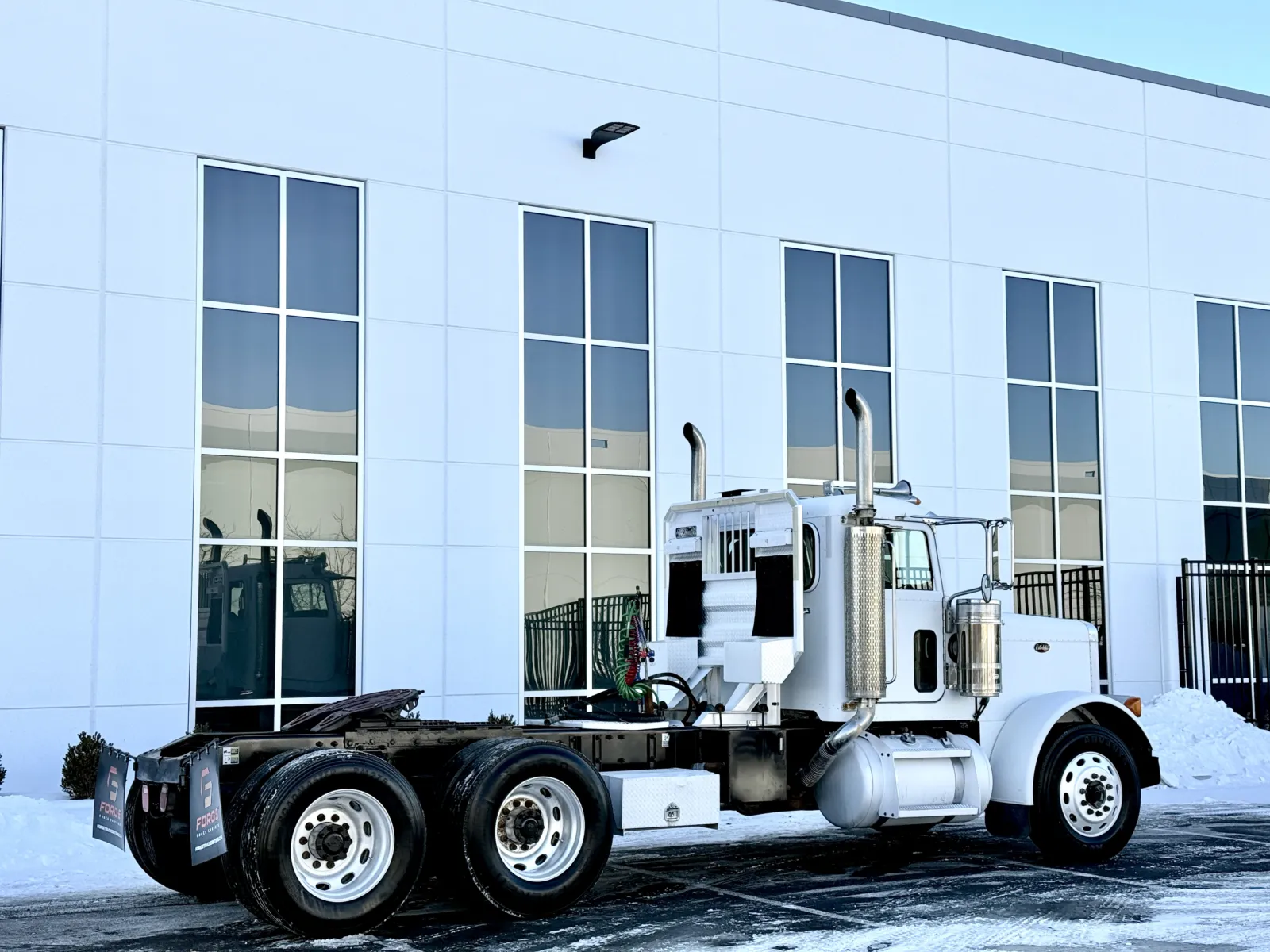 2006 Peterbilt - image 5