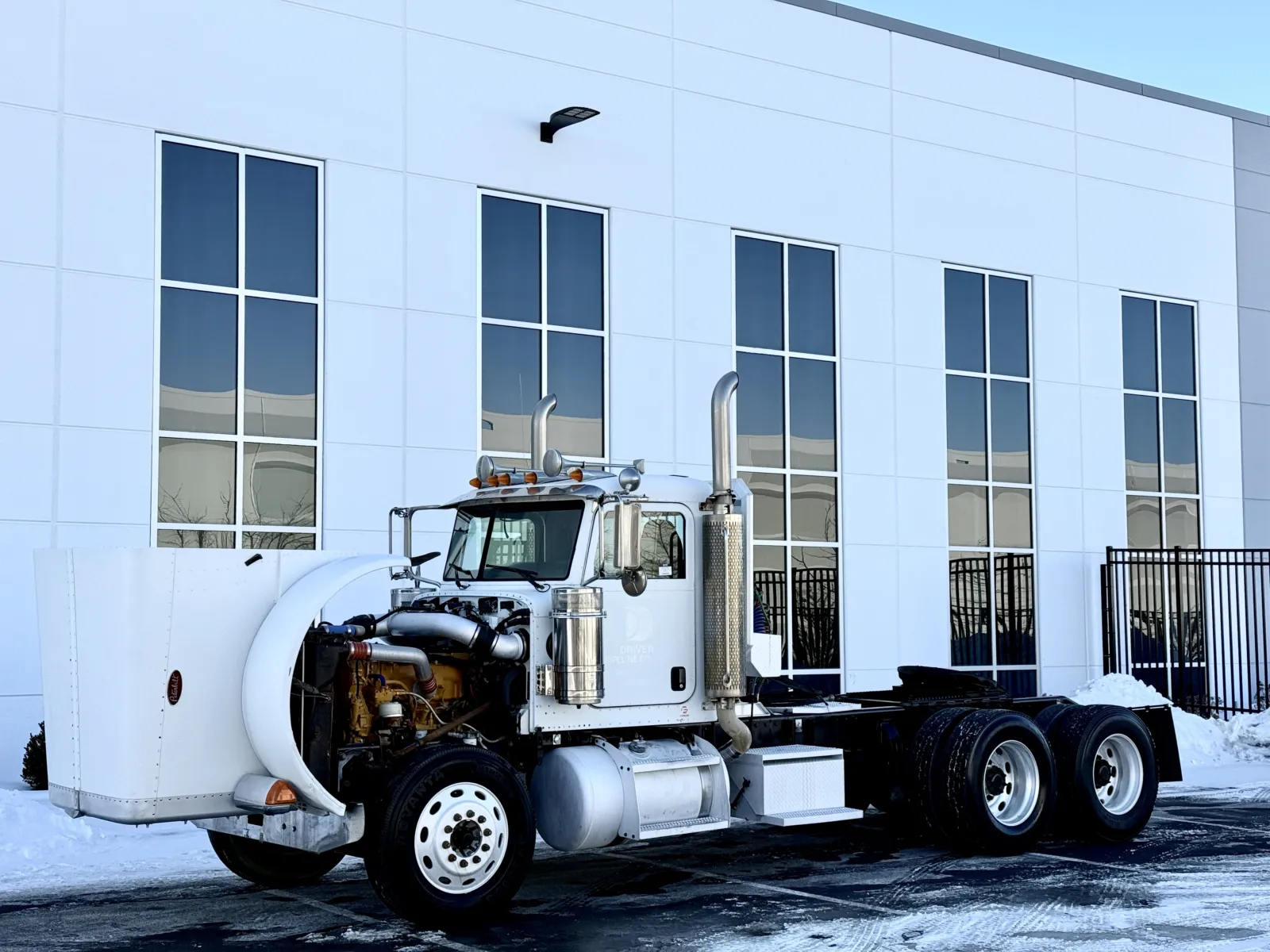 2006 Peterbilt - image 10