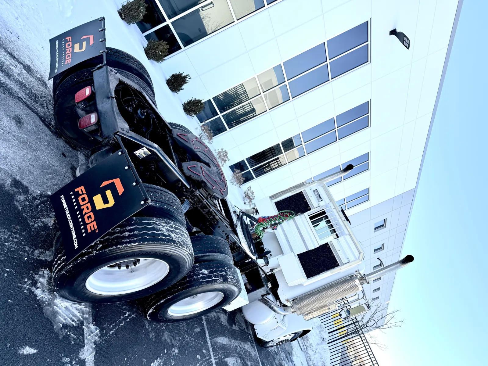 2006 Peterbilt - image 11