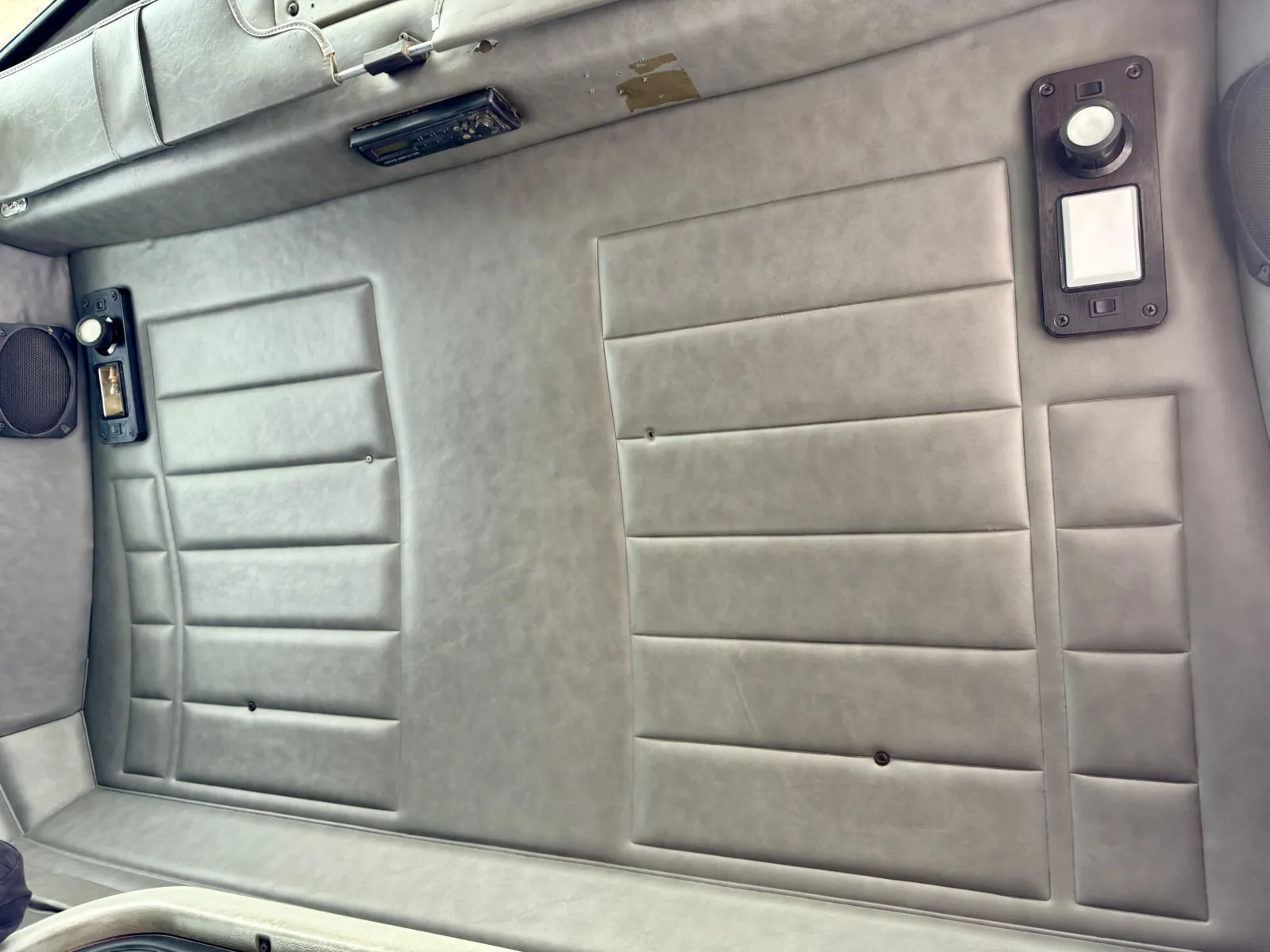 2002 Peterbilt - image 21