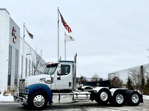 2024 WESTERN STAR 49X for sale in New Lenox, IL