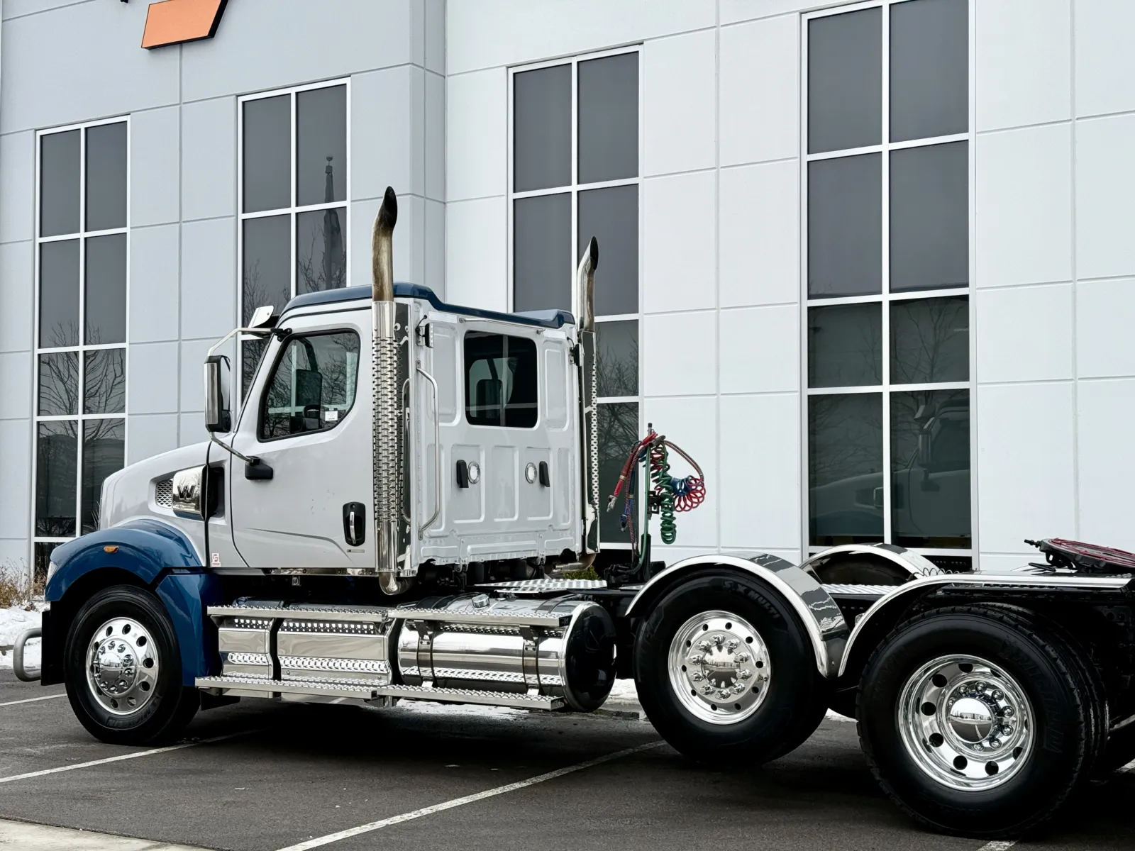 2024 Western Star 49X - image 8