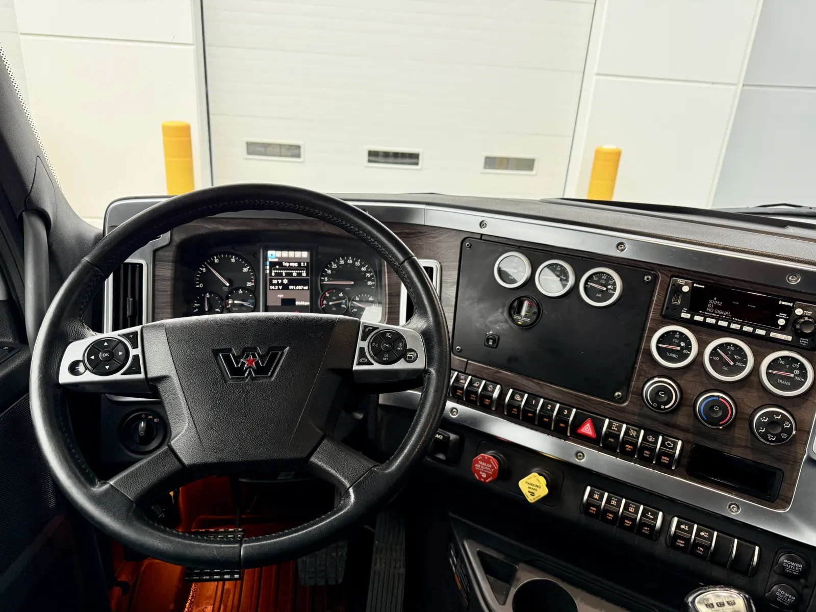 2024 Western Star 49X - image 16