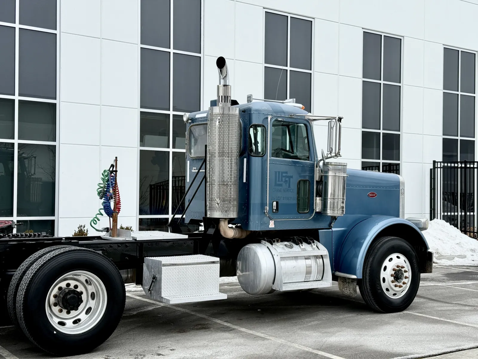 2009 Peterbilt - image 7