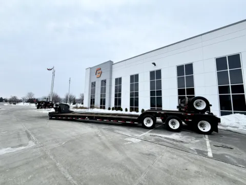 More photos of 2020 FONTAINE LOW BOY at Forge Truck Centers - Illinois, IL