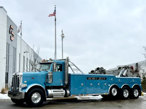 2012 PETERBILT 388 for sale in New Lenox, IL