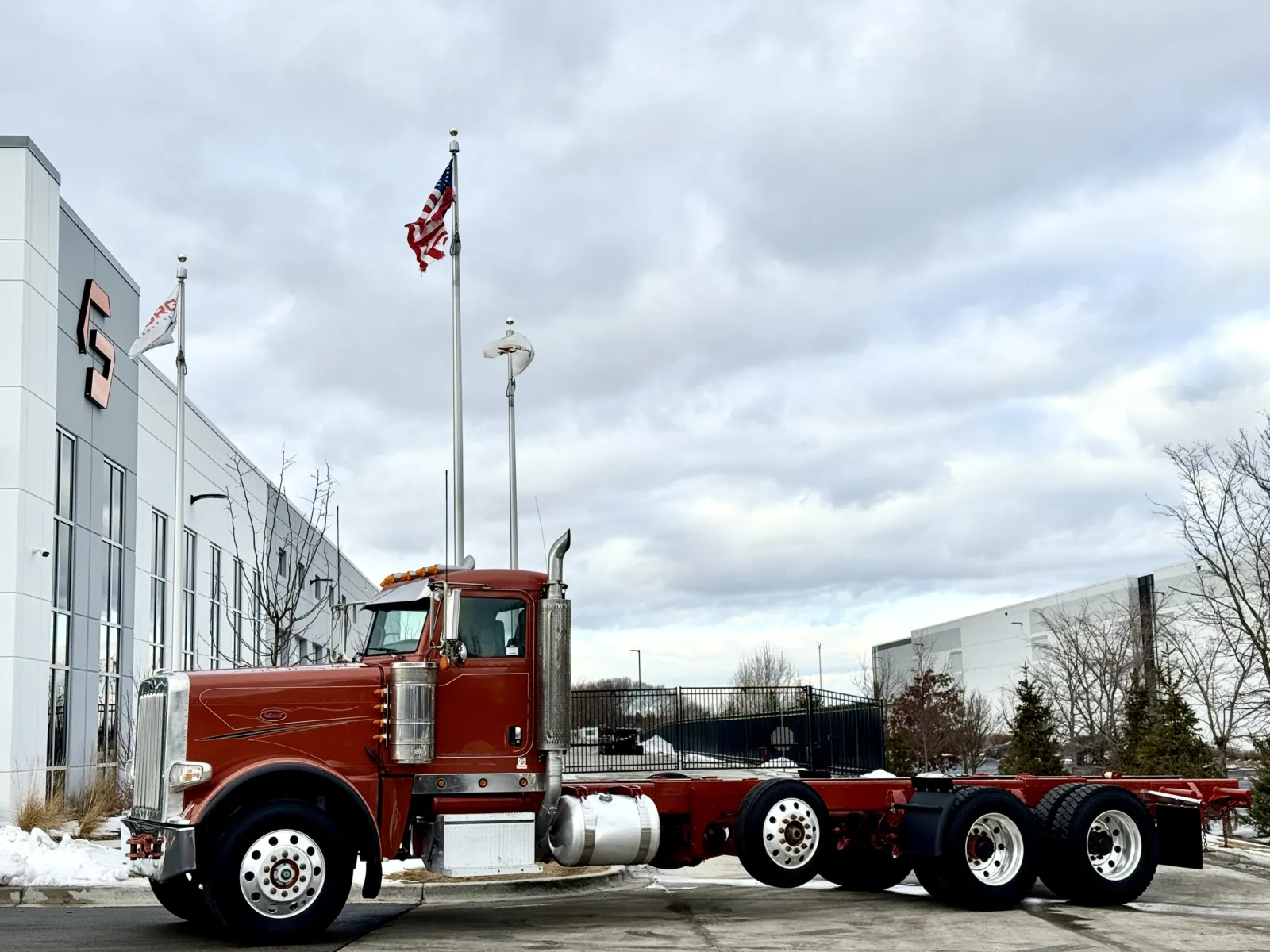 2015 PETERBILT 389 for sale in New Lenox, IL