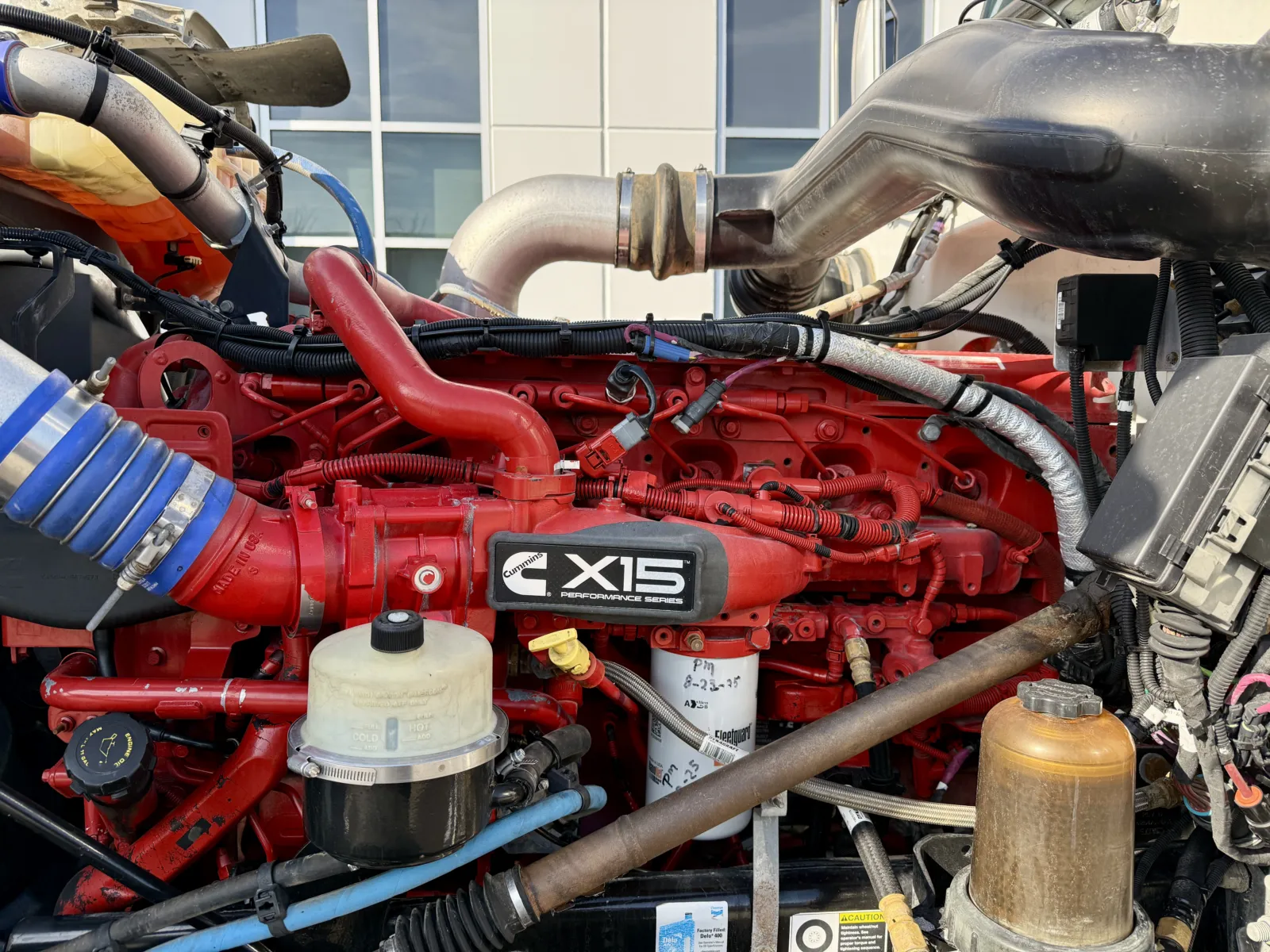 2018 Peterbilt 389 - image 12