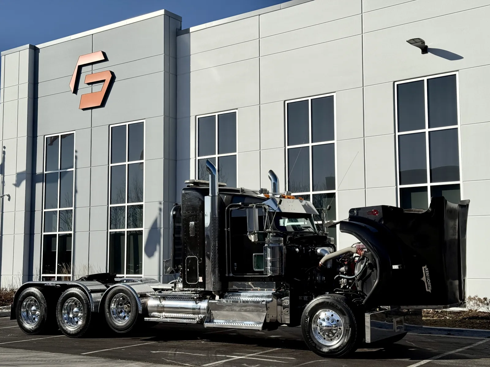 2013 Kenworth W900 - image 9