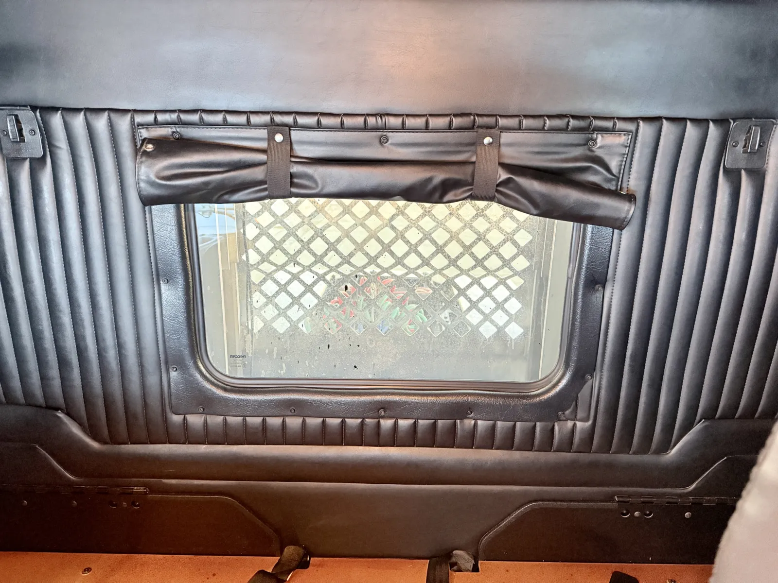 2013 Kenworth W900 - image 23