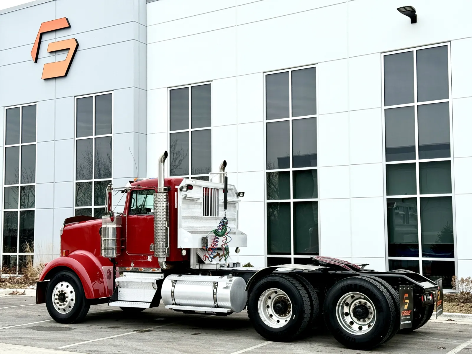 2005 Kenworth W900 - image 6