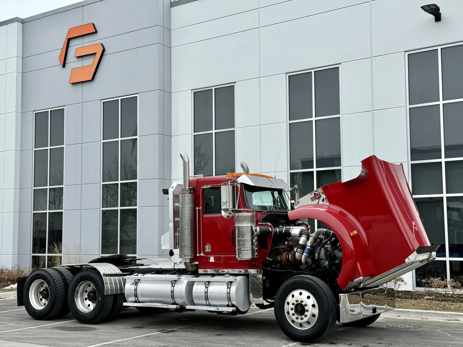 2005 Kenworth W900 - image 9