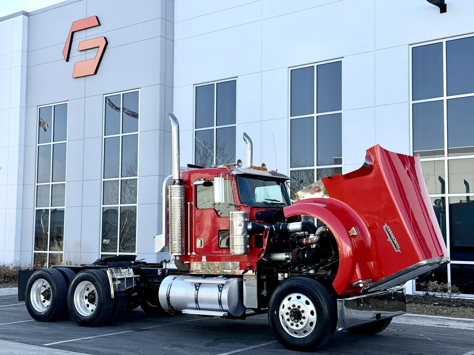 2001 Kenworth W900 - image 9