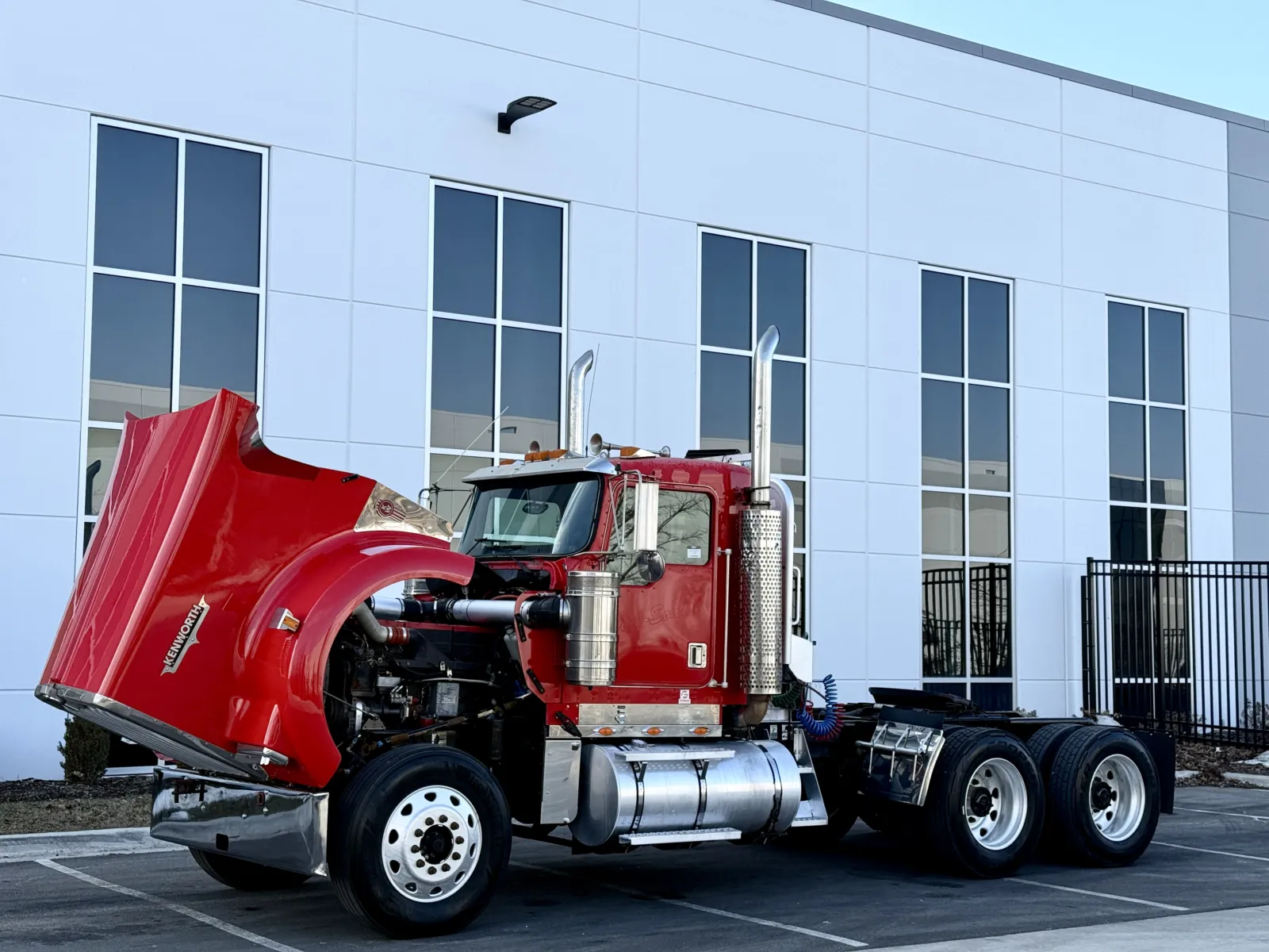 2001 Kenworth W900 - image 10