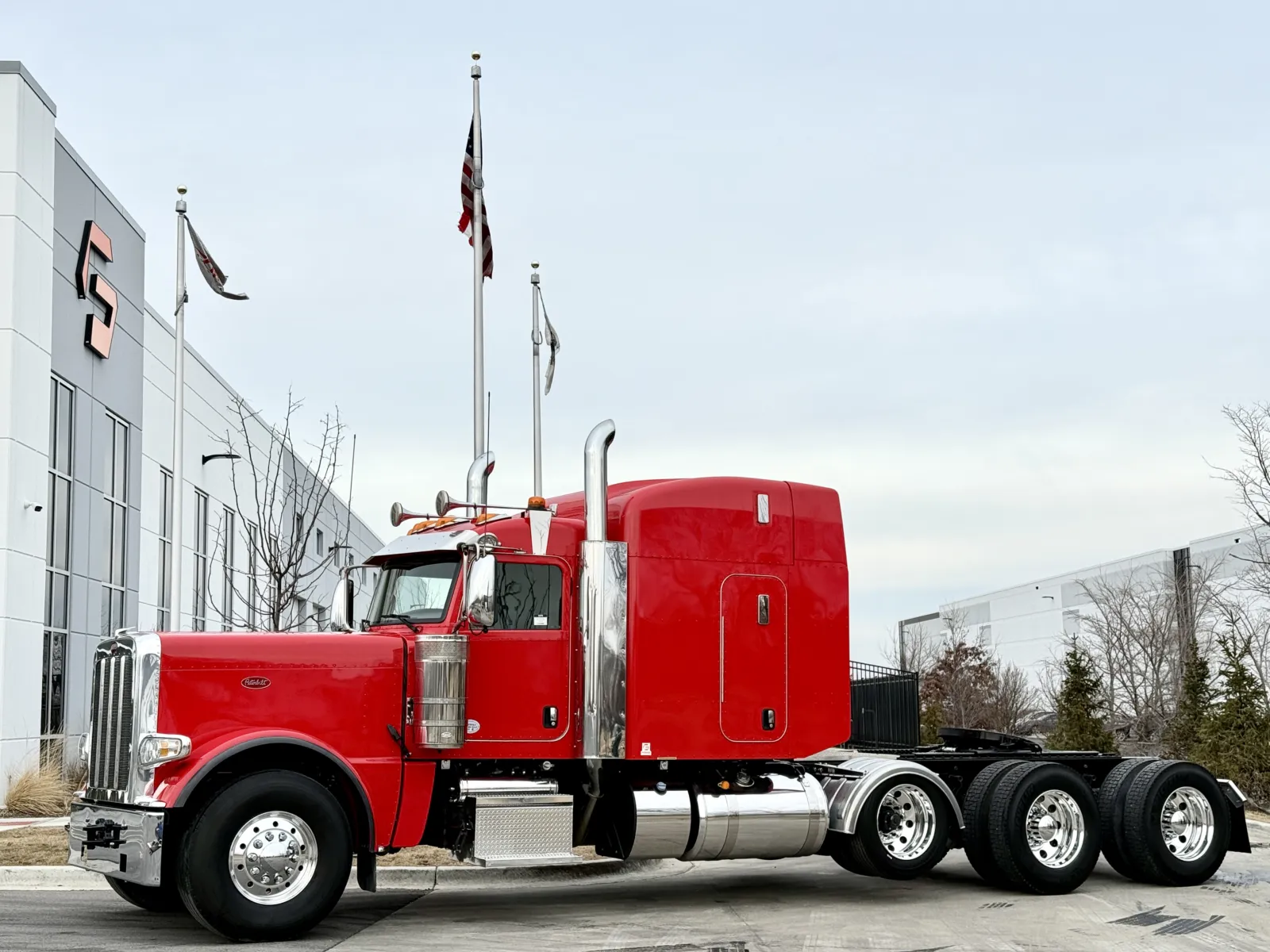 2024 PETERBILT 389 for sale in New Lenox, IL