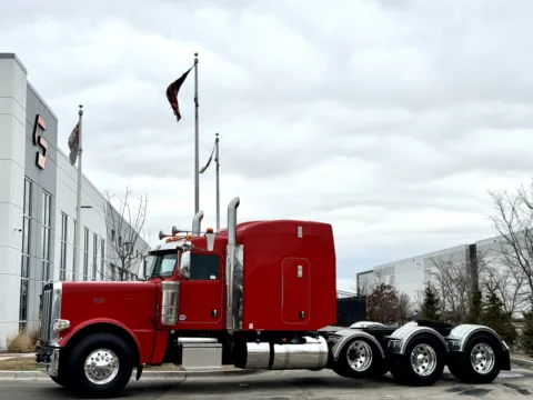 2024 PETERBILT 389 for sale in New Lenox, IL