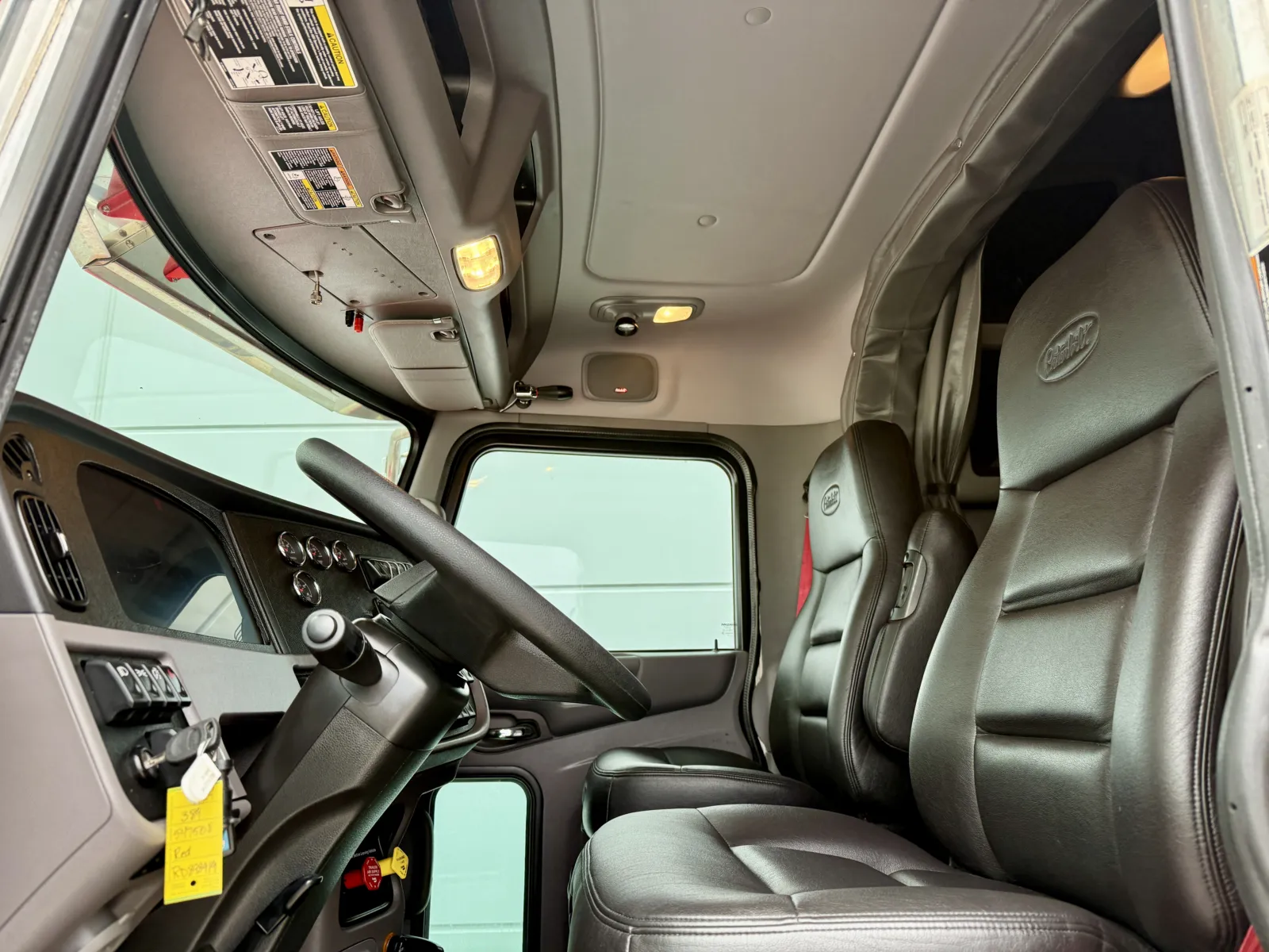 2024 Peterbilt 389 - image 14