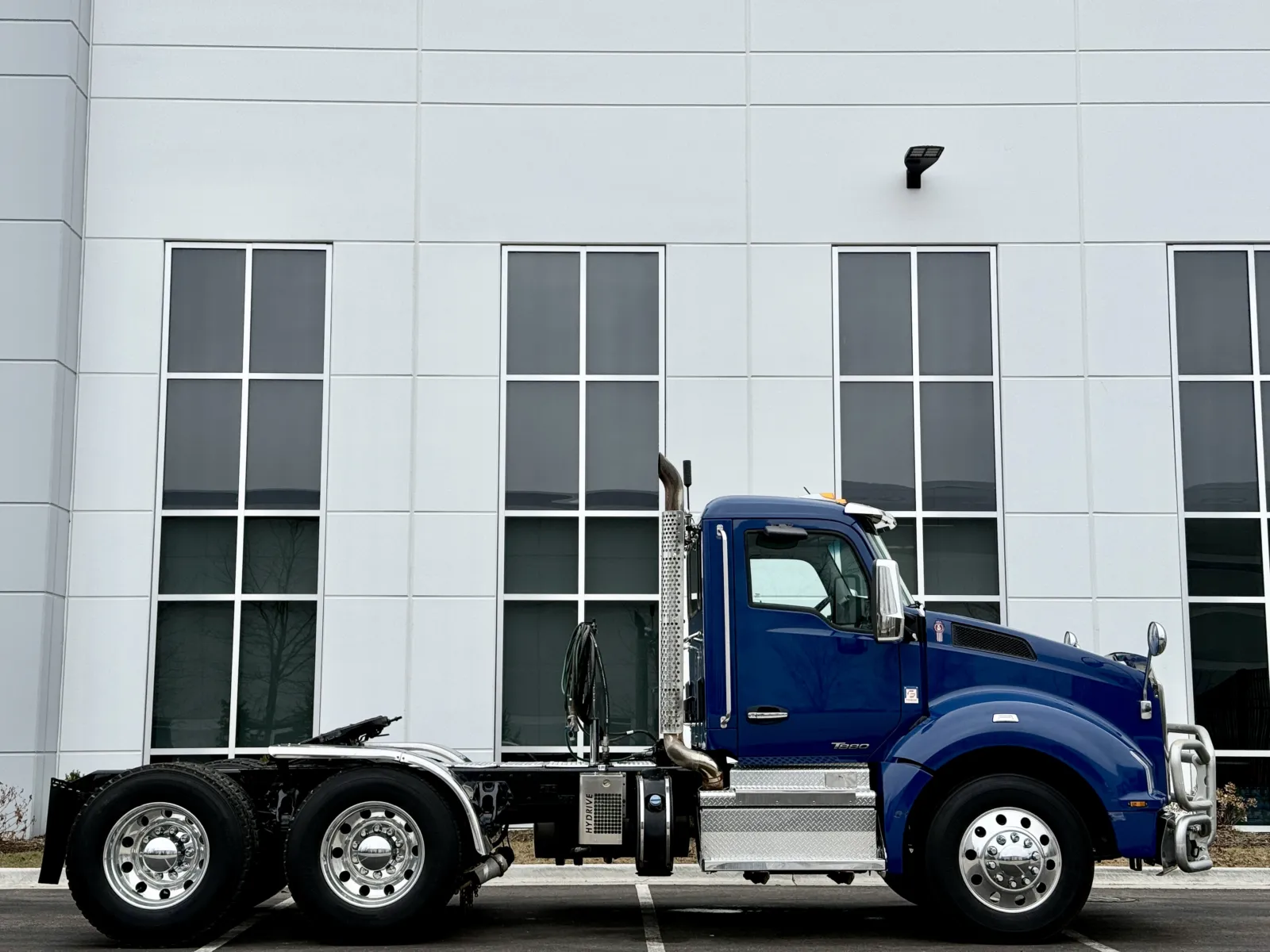 2019 Kenworth T880 - image 3