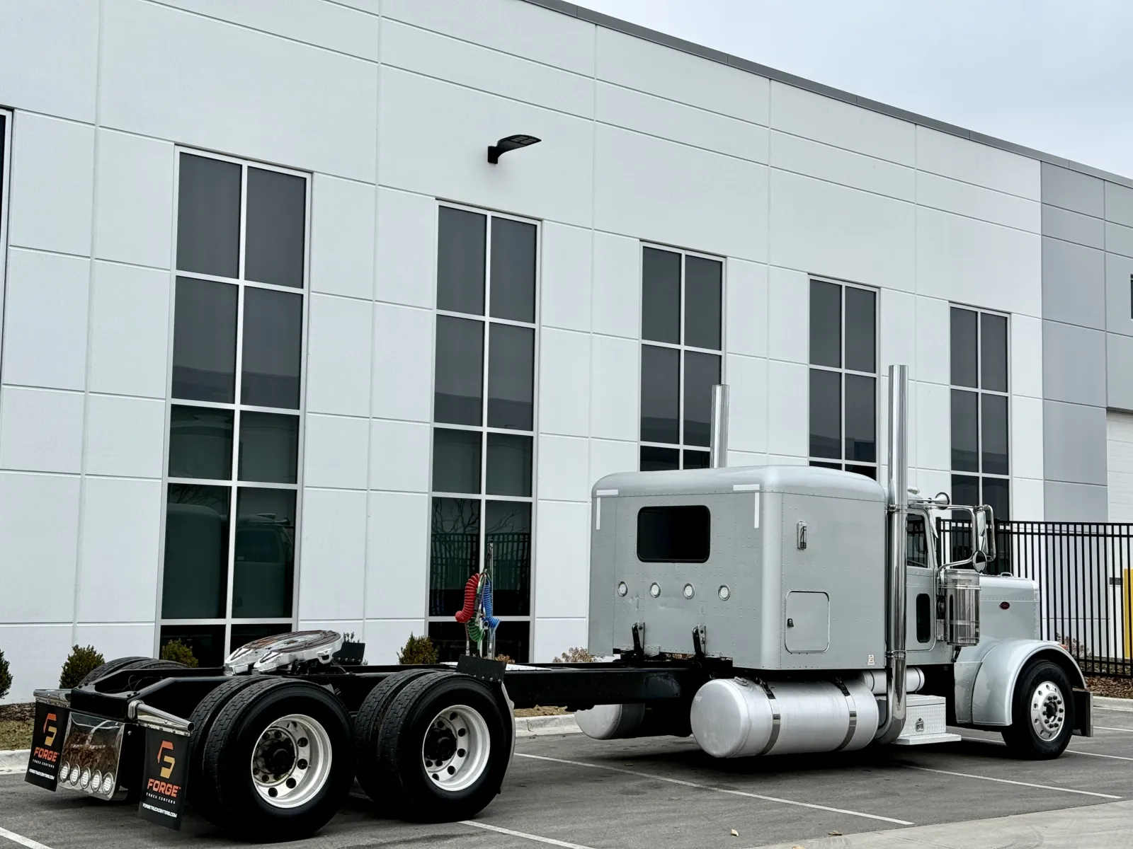 2007 Peterbilt - image 5