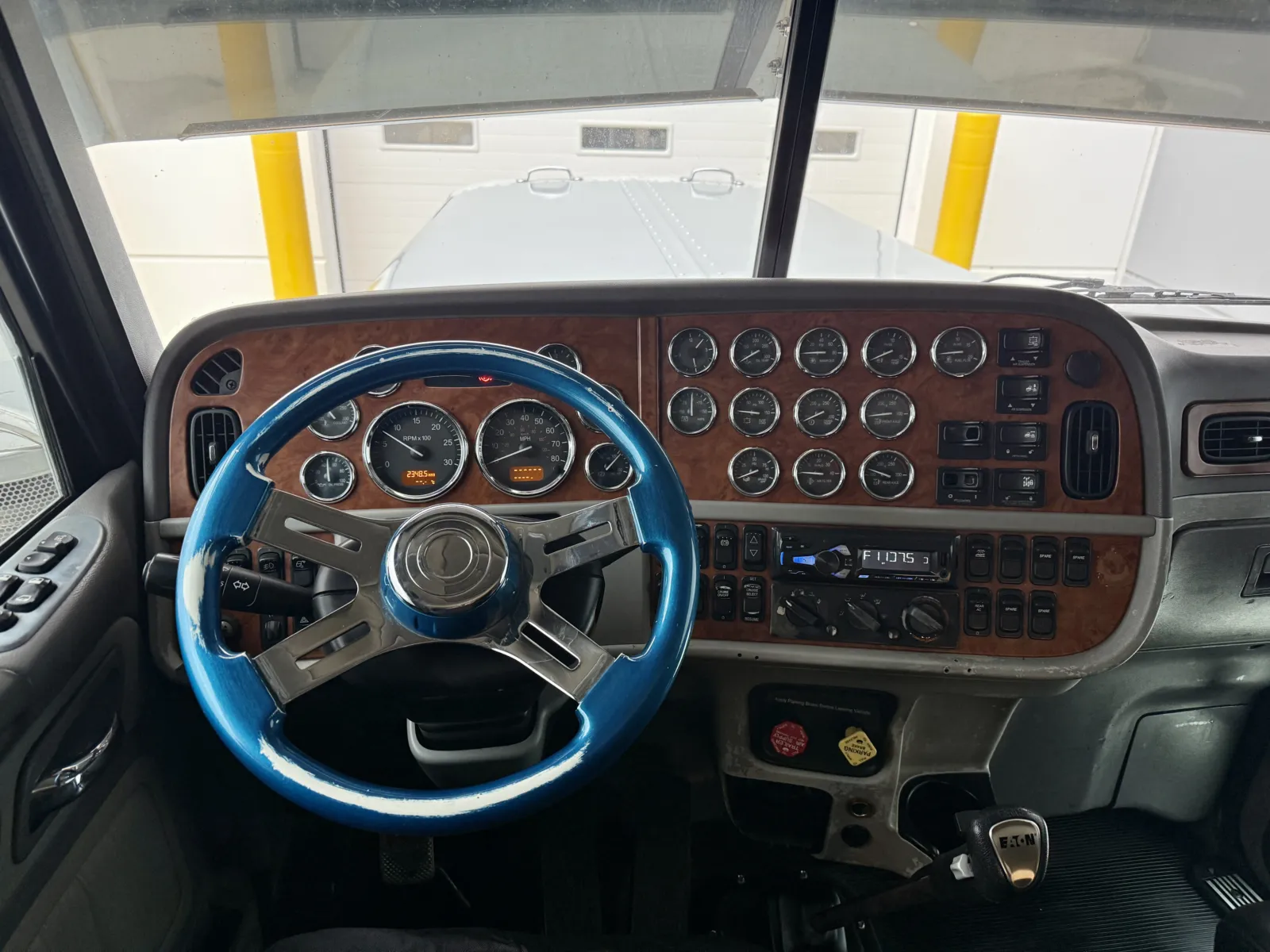 2007 Peterbilt - image 16