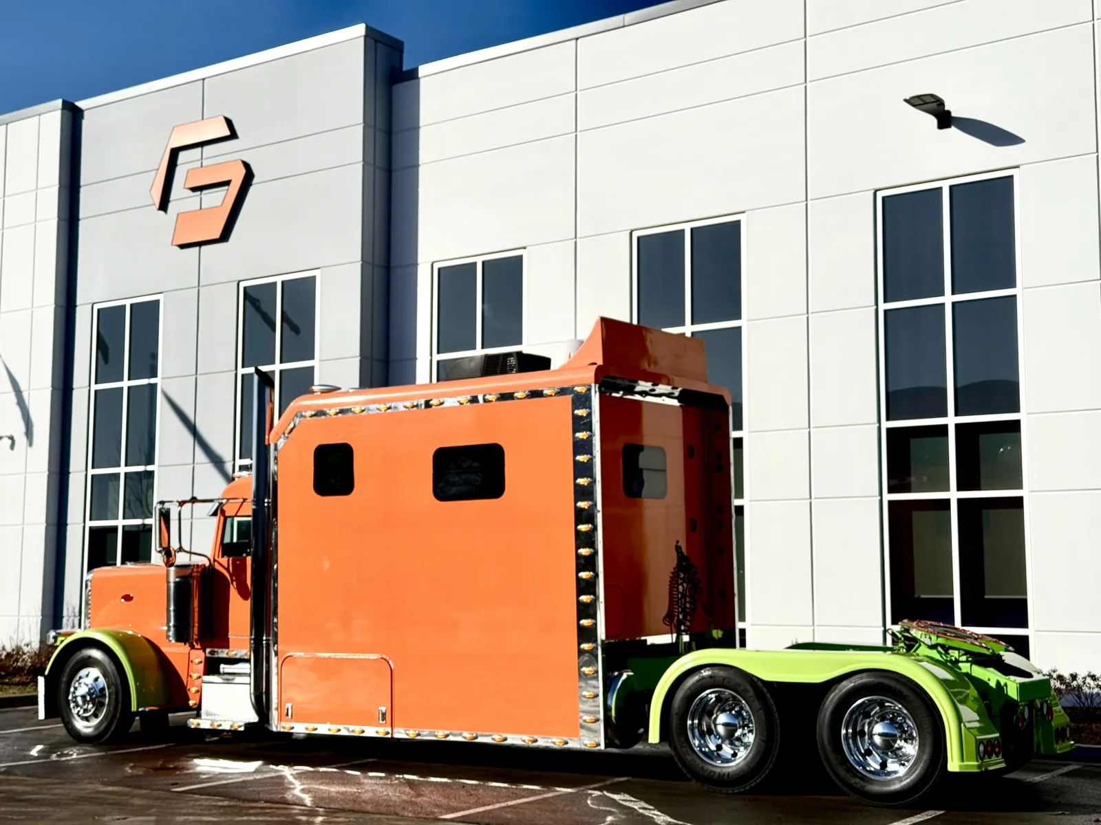 2014 Peterbilt 389 - image 6