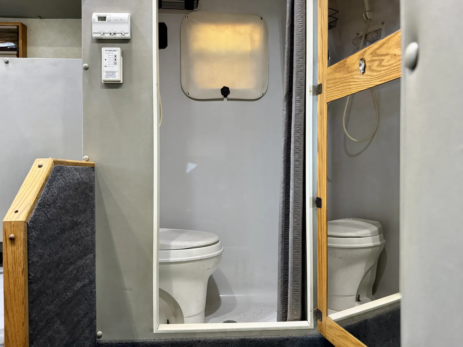 2014 Peterbilt 389 - image 24