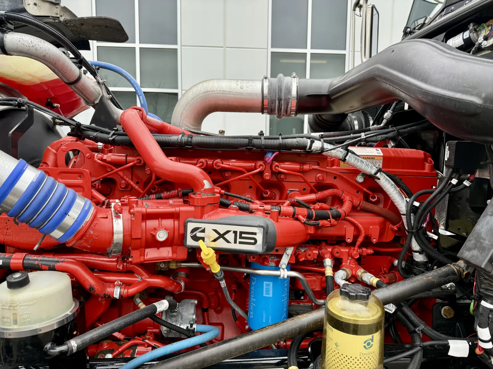 2021 Peterbilt 389 - image 12