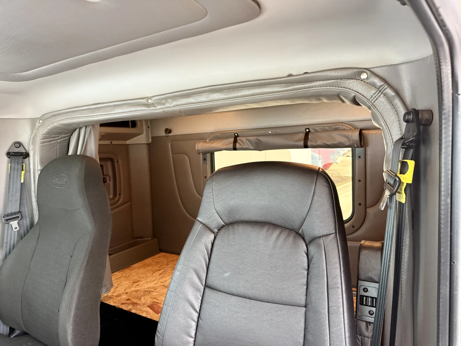 2021 Peterbilt 389 - image 20