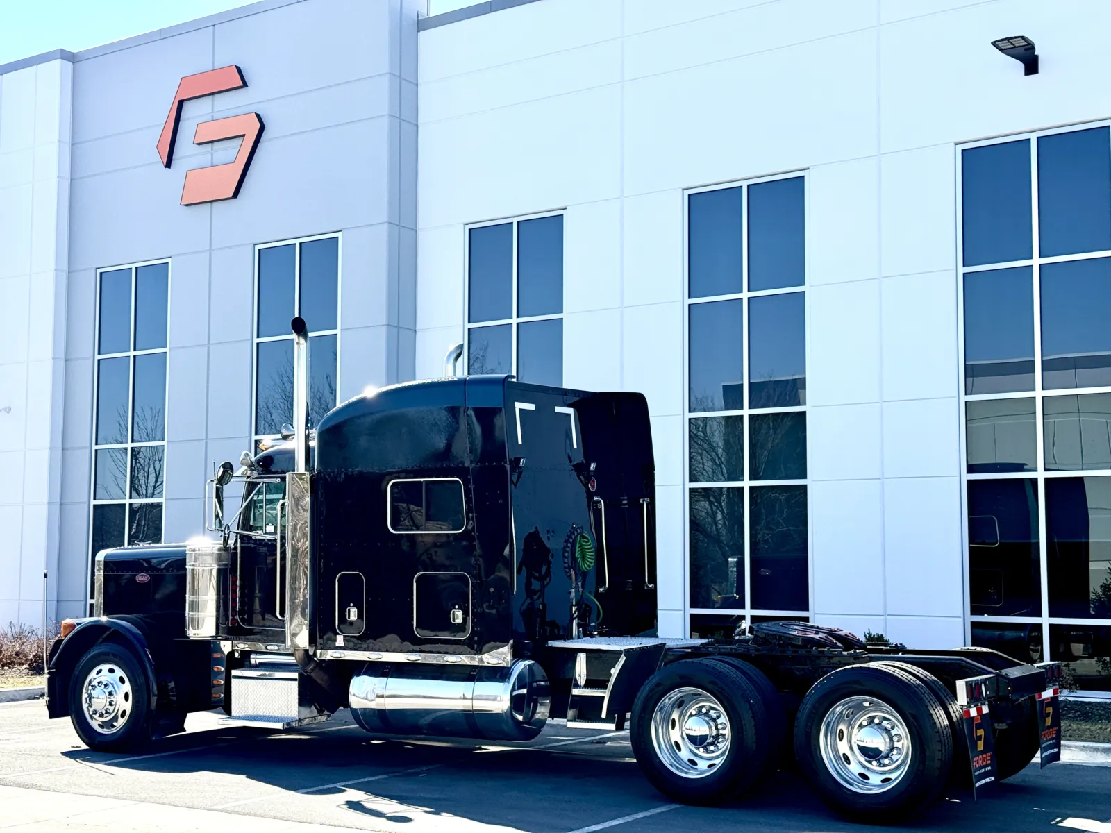 2000 Peterbilt - image 6