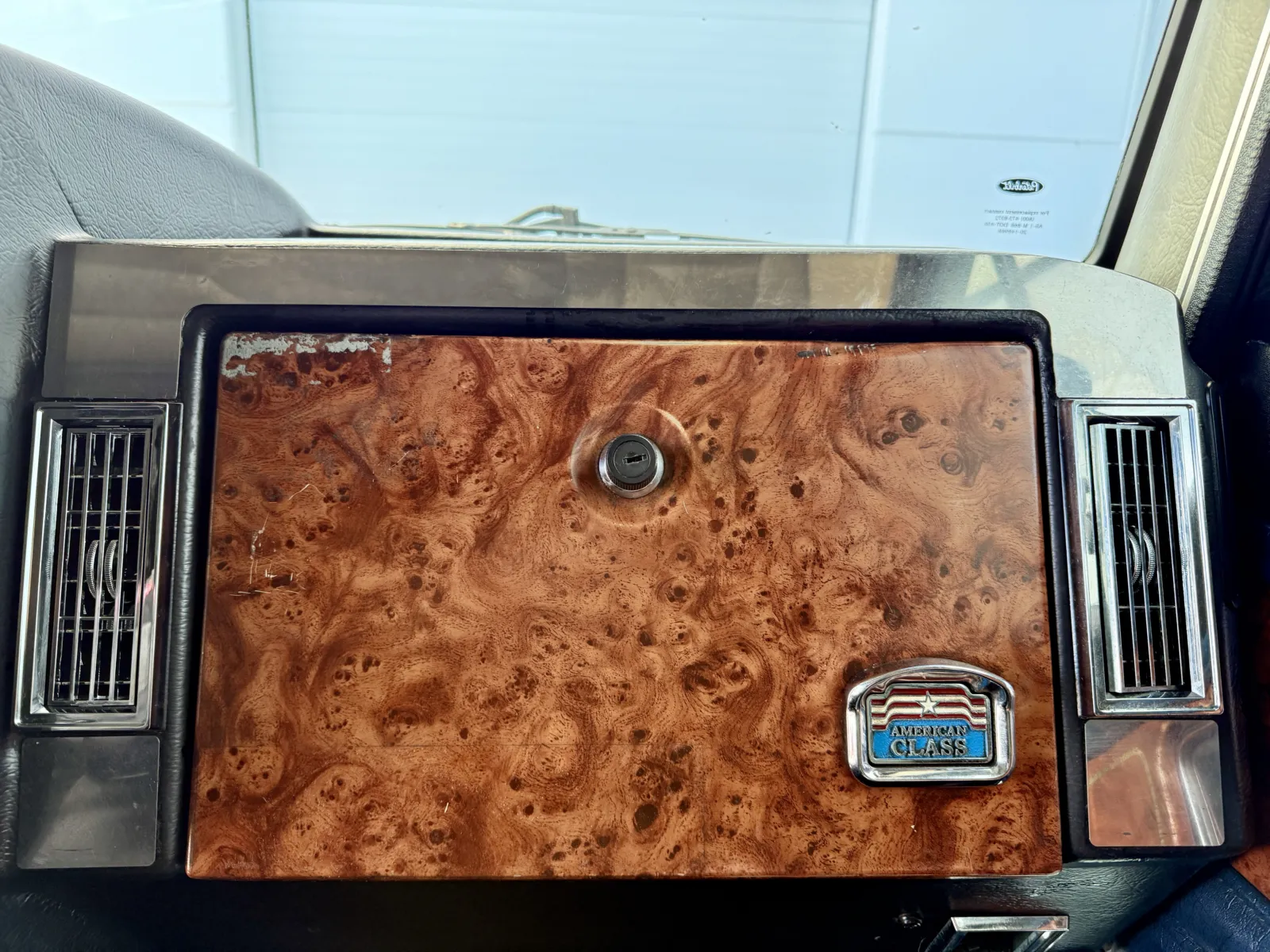 2000 Peterbilt - image 19