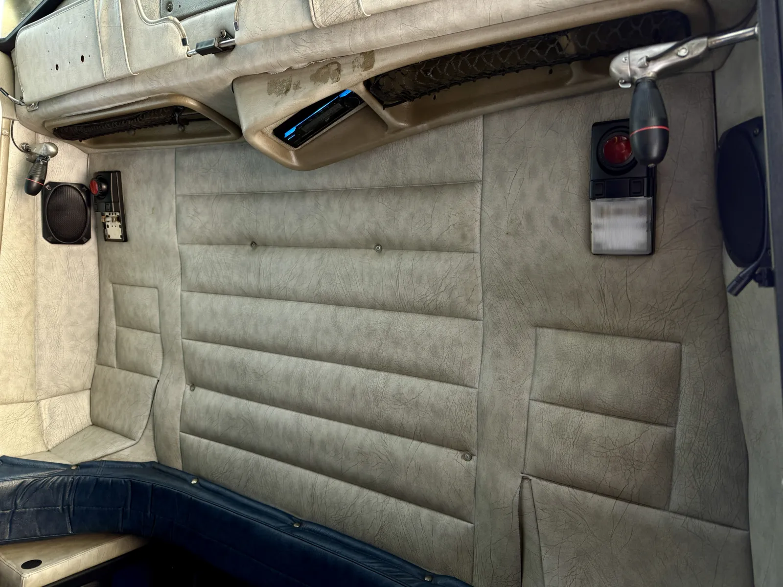 2000 Peterbilt - image 21