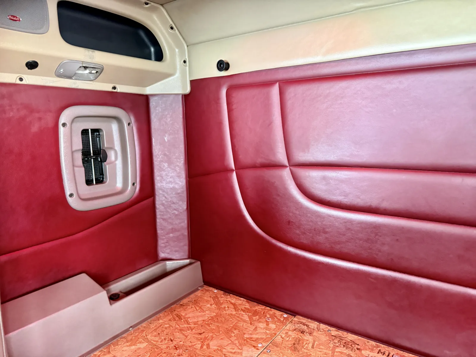 2011 Peterbilt 389 - image 22