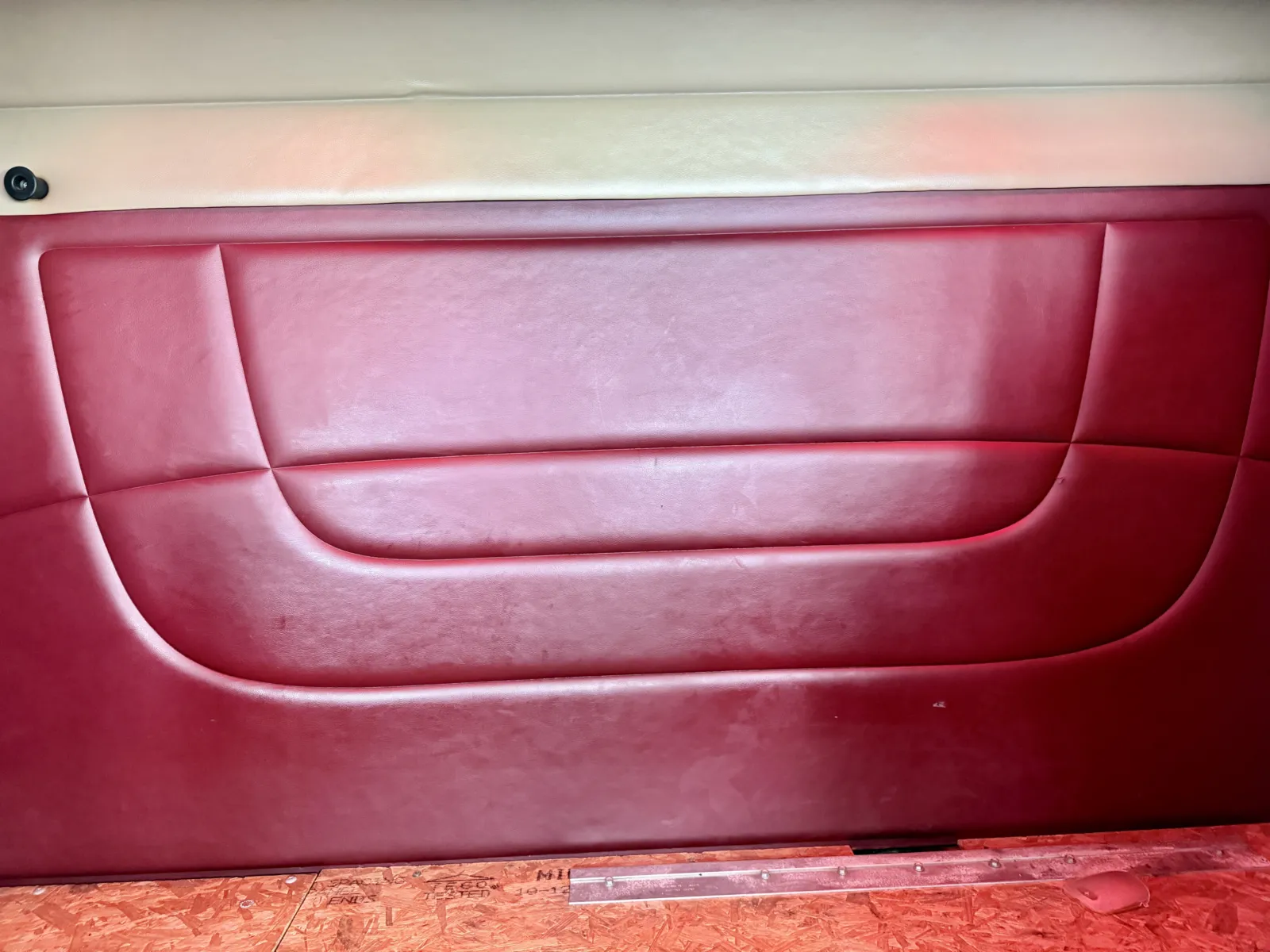 2011 Peterbilt 389 - image 23