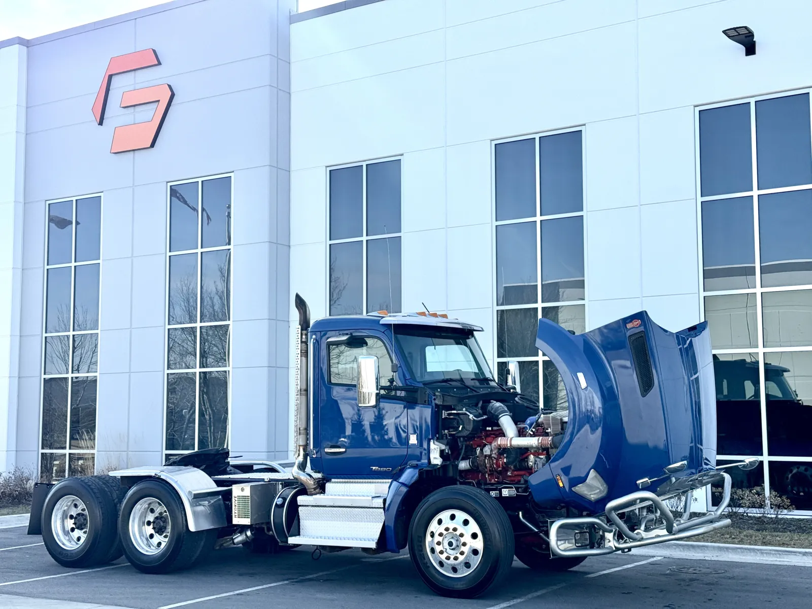 2019 Kenworth T880 - image 9