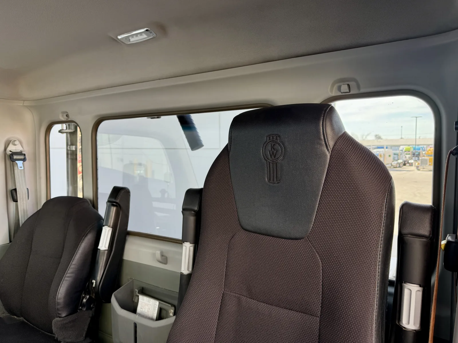 2019 Kenworth T880 - image 20