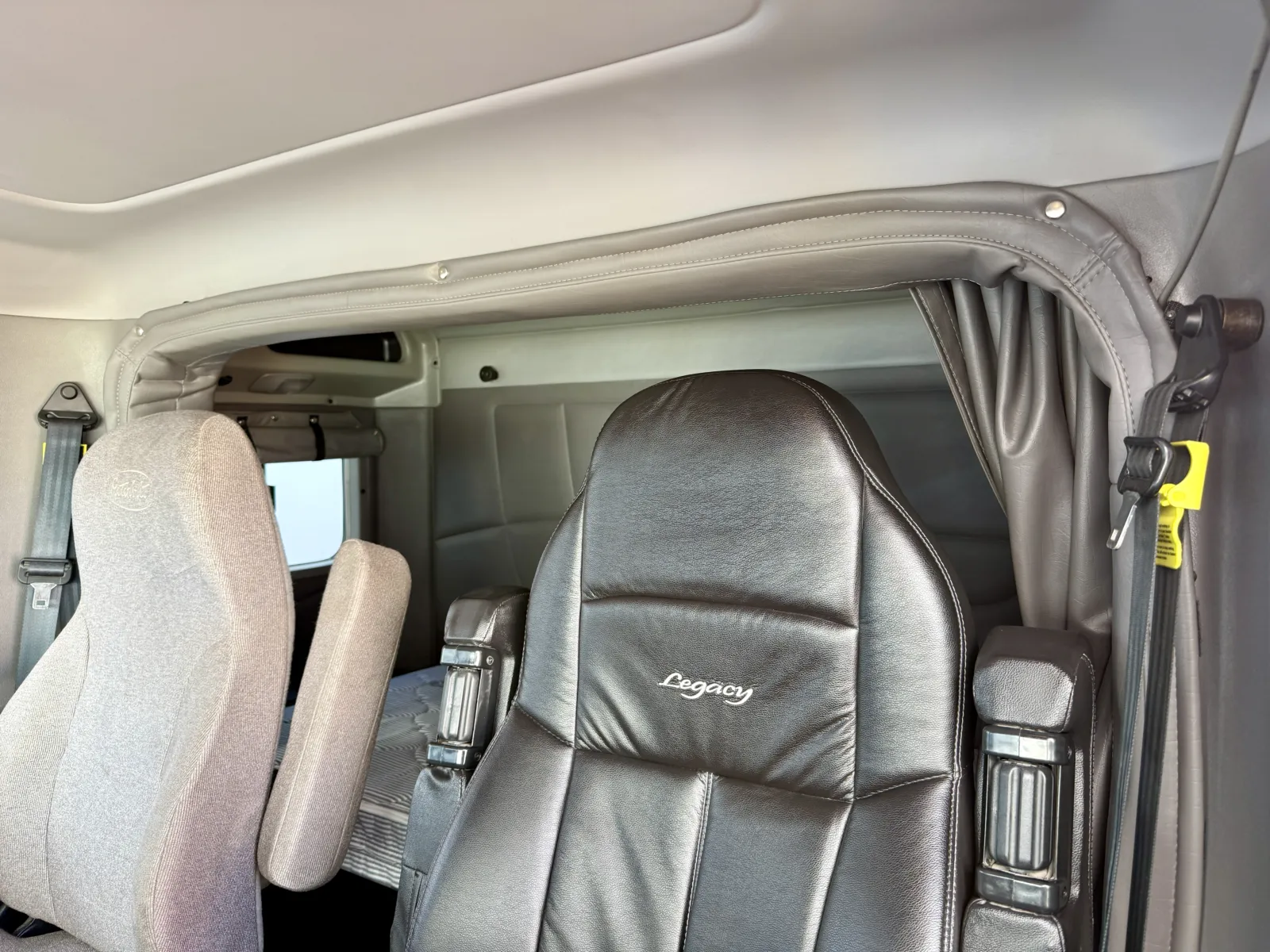 2021 Peterbilt 389 - image 20