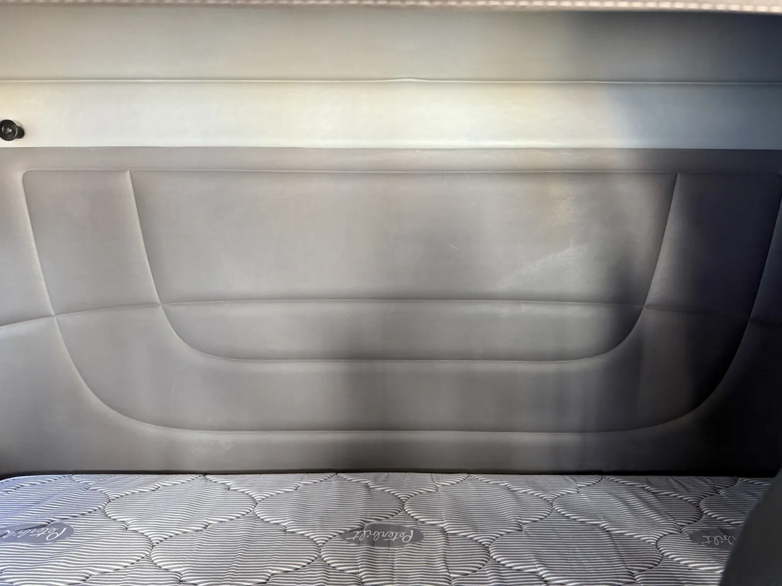 2021 Peterbilt 389 - image 23