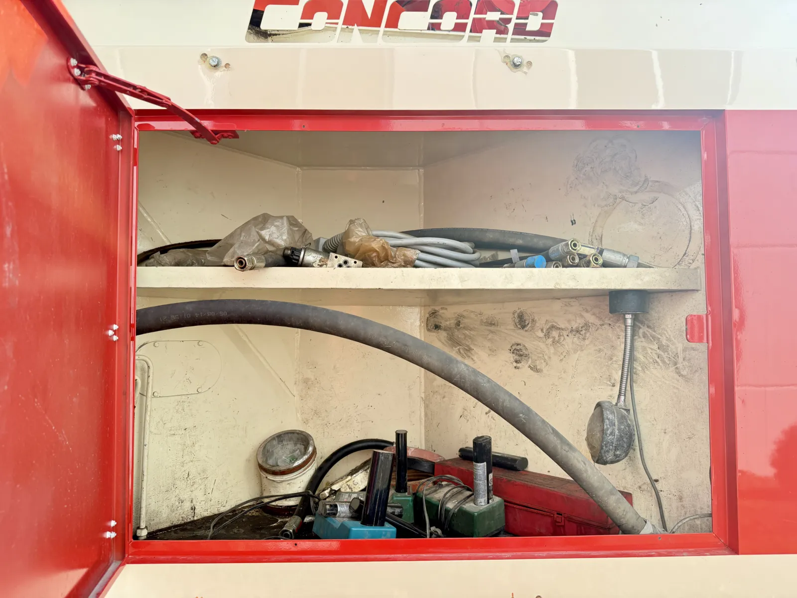 2007 Mack - image 25