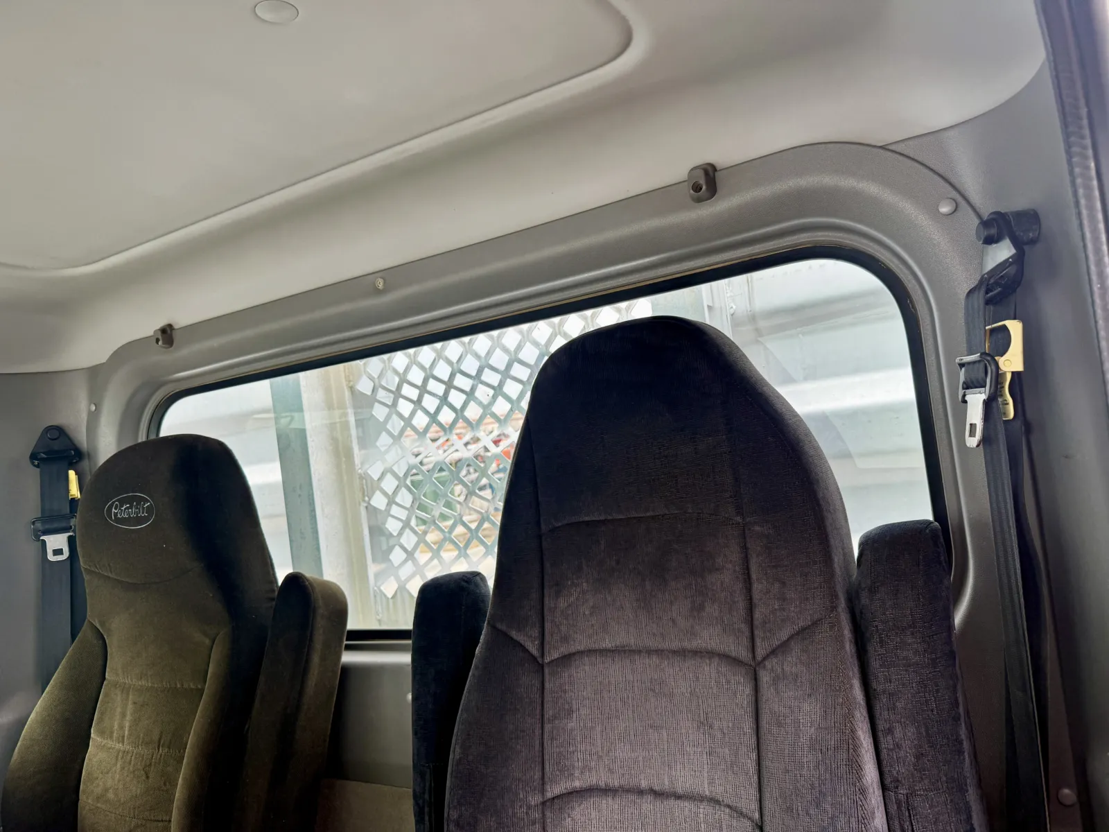 2008 Peterbilt 389 - image 20