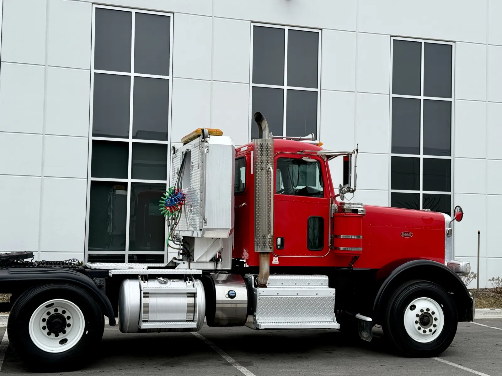 2014 Peterbilt - image 7