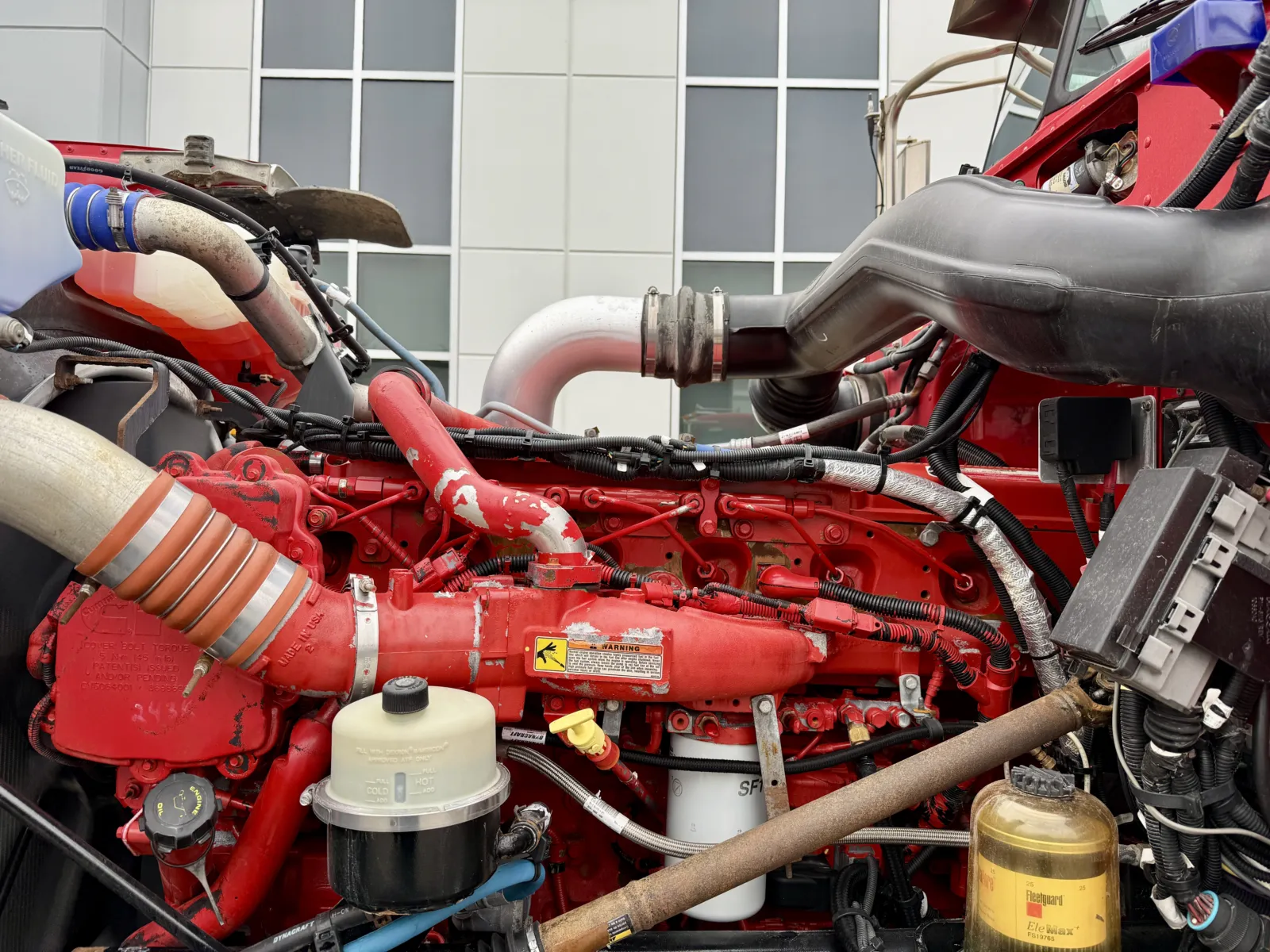 2014 Peterbilt - image 12