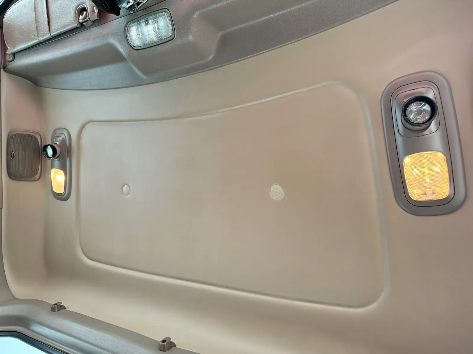 2014 Peterbilt - image 21