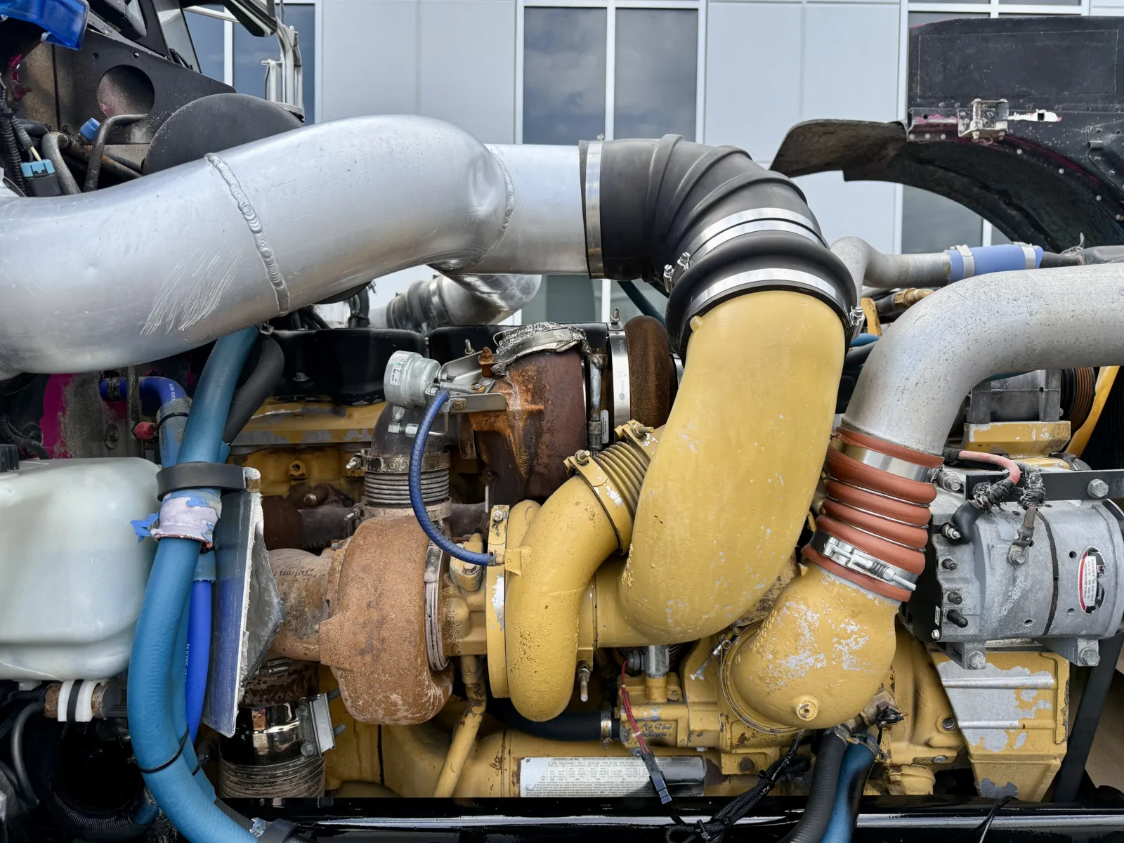 2005 Peterbilt - image 13