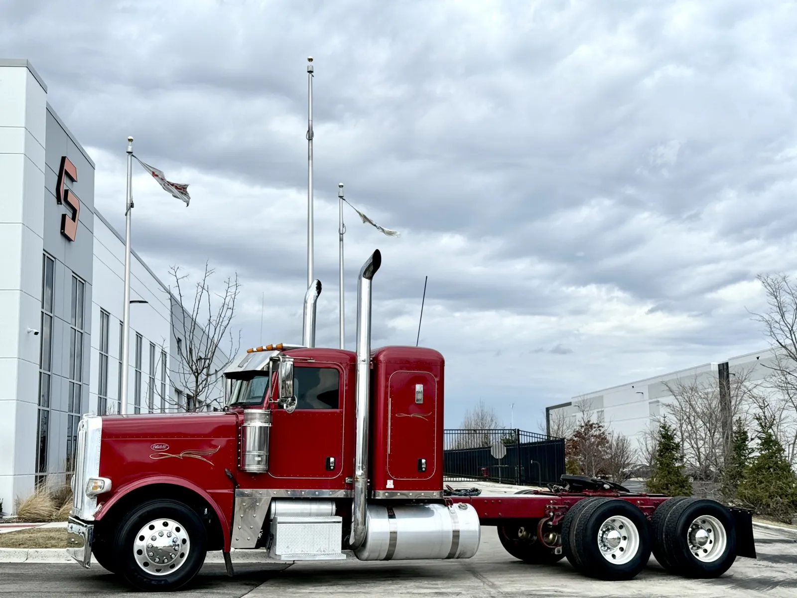 2016 PETERBILT 389 for sale in New Lenox, IL