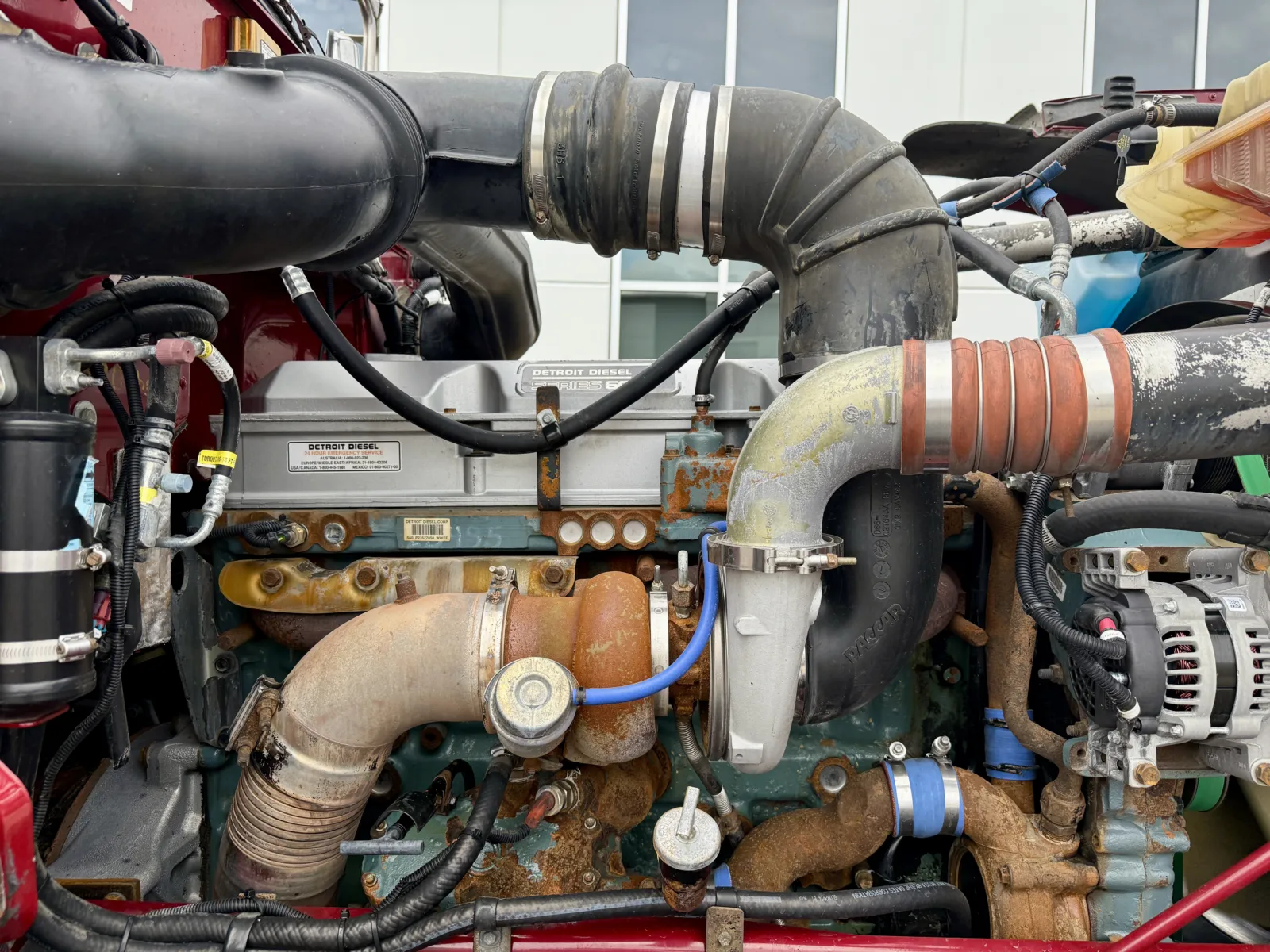 2016 Peterbilt 389 - image 13