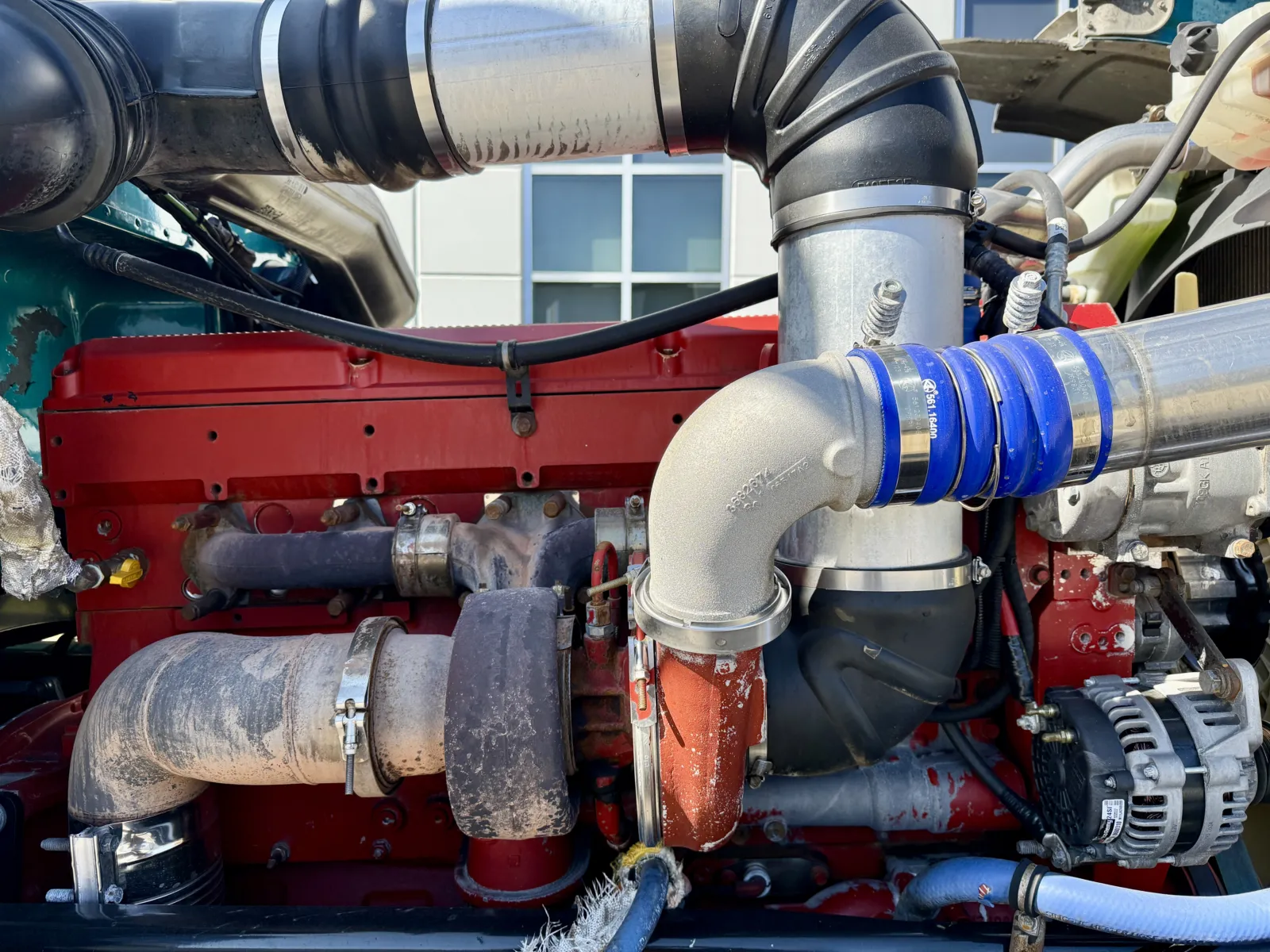 2016 Peterbilt 389 - image 13