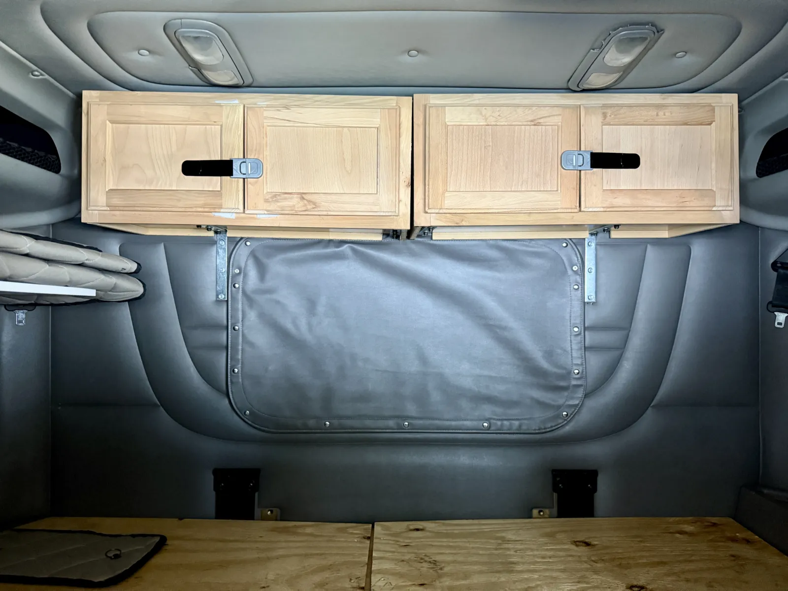 2016 Peterbilt 389 - image 23