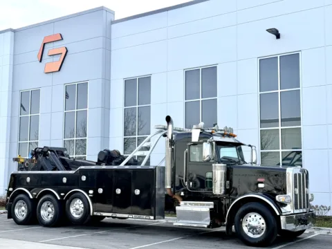 Photos of 2017 PETERBILT 389 for sale in New Lenox, IL at Forge Truck Centers - Illinois