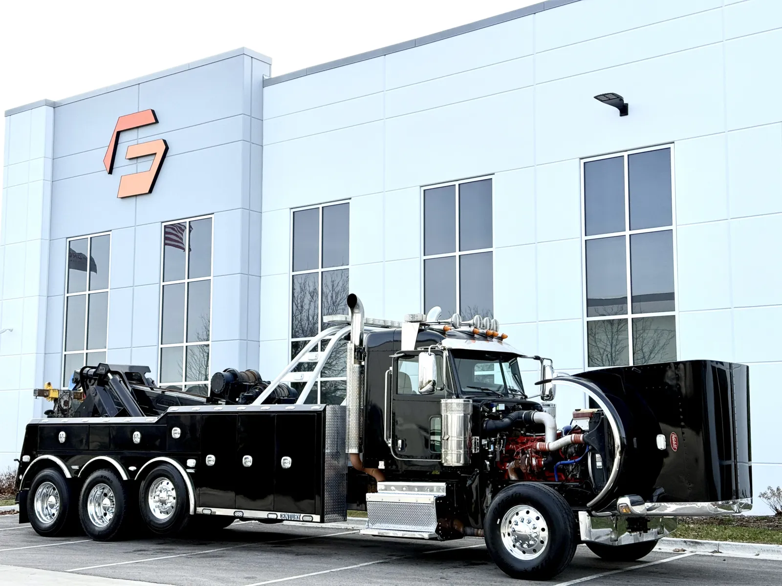 2017 Peterbilt 389 - image 11